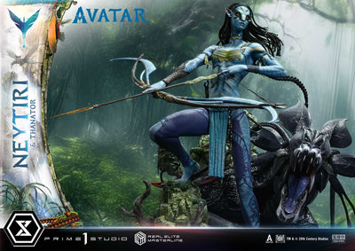 Avatar - Neytiri & Thanator (Deluxe) 1/4 Scale Statue