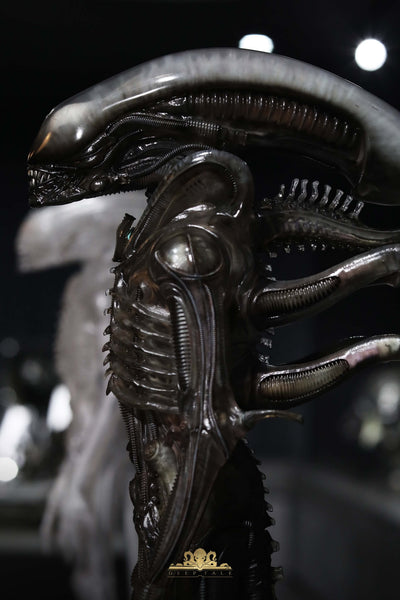 Alien (1979) - Big Chap 1/3 Scale Statue by Deep Tale