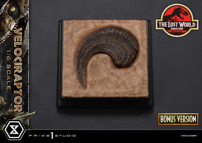 Jurassic Park: The Lost World - Velociraptor 1/6 Scale Statue