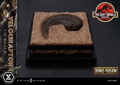 Jurassic Park: The Lost World - Velociraptor 1/6 Scale Statue