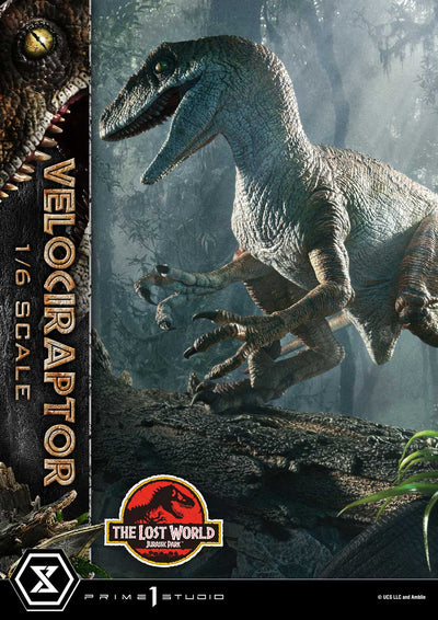 Jurassic Park: The Lost World - Velociraptor 1/6 Scale Statue