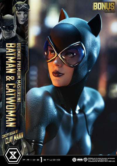 Batman & Catwoman (Bonus) 1/4 Scale Statue