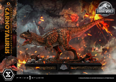 Jurassic World: Fallen Kingdom (2018) - Carnataurus (Deluxe) 1/15 Scale Statue