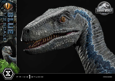 Jurassic World: Fallen Kingdom (2018) - Blue (Bonus) 1/2 Scale Statue