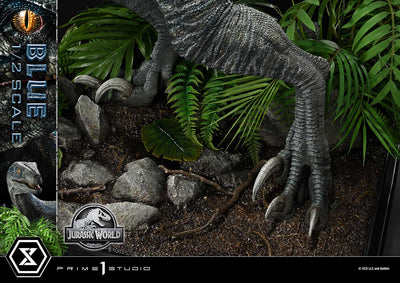Jurassic World: Fallen Kingdom (2018) - Blue (Regular) 1/2 Scale Statue