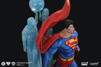 Superman Birth of Hope (S Cape Flowing Up) Statue