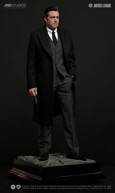 Justice League (2017) - Batman & Bruce Wayne 1/3 Scale Statue Set