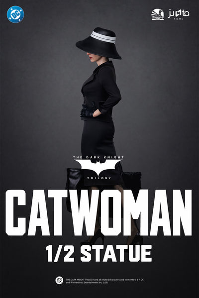 The Dark Knight Rises (2012) - Catwoman (Airport Disguise) 1/2 Scale Statue