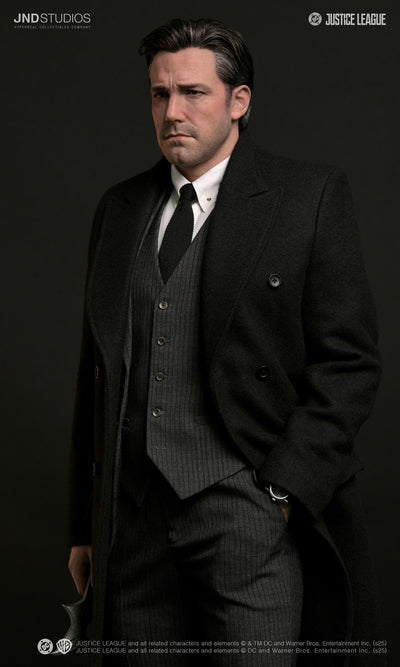 Justice League (2017) - Batman & Bruce Wayne 1/3 Scale Statue Set