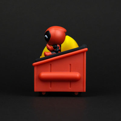 Dumpster Fire - Deadpool Vinyl Figure