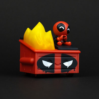 Dumpster Fire - Deadpool Vinyl Figure