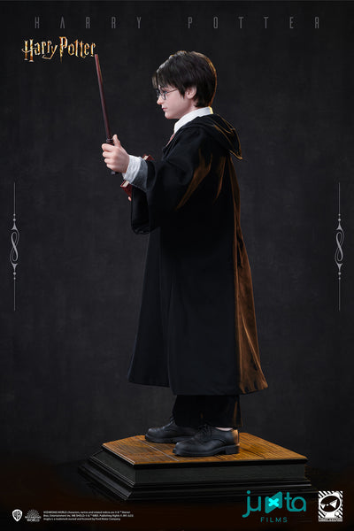 Harry Potter 1/3 Scale Statue