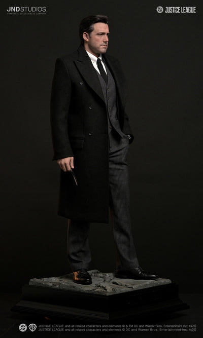 Justice League (2017) - Batman & Bruce Wayne 1/3 Scale Statue Set