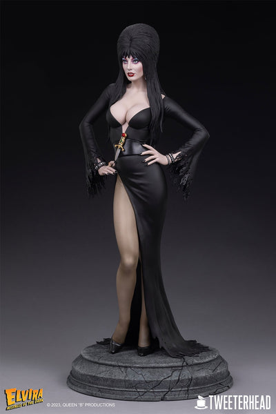 Elvira Mistress of the Dark (Regular) 1/4 Scale Maquette Statue