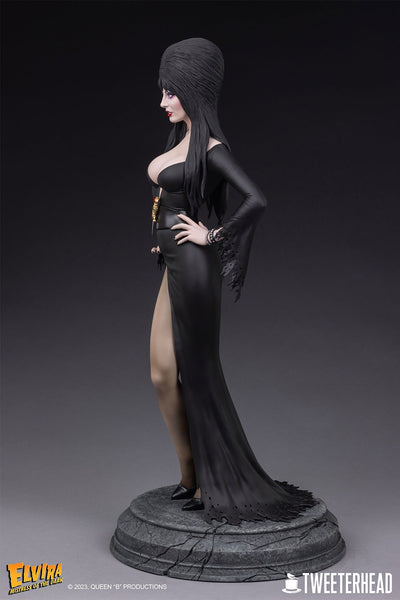 Elvira Mistress of the Dark (Regular) 1/4 Scale Maquette Statue