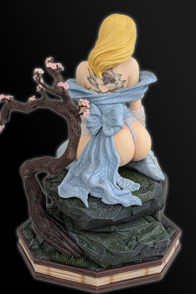 Frosty Geisha 1/4 Scale Statue