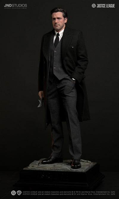 Justice League (2017) - Batman & Bruce Wayne 1/3 Scale Statue Set