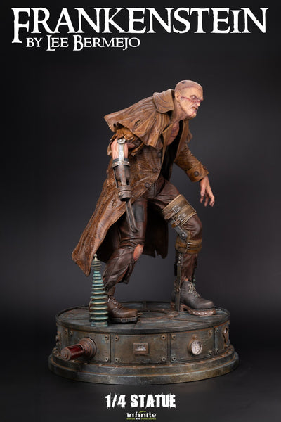 Frankenstein (by Lee Bermejo) 1/4 Scale Statue
