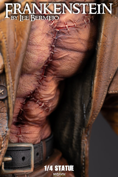 Frankenstein (by Lee Bermejo) 1/4 Scale Statue