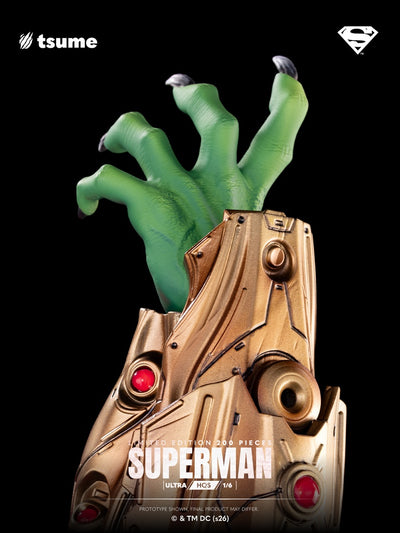 Superman Ultra HQS 1/6 Scale Statue