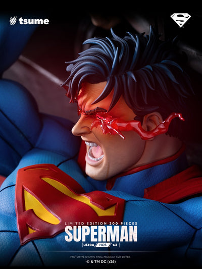 Superman Ultra HQS 1/6 Scale Statue