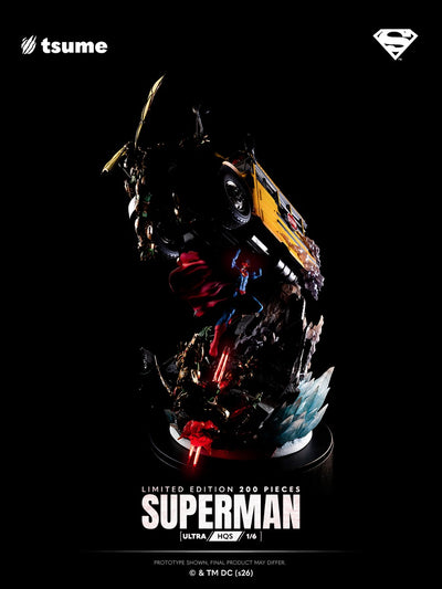 Superman Ultra HQS 1/6 Scale Statue