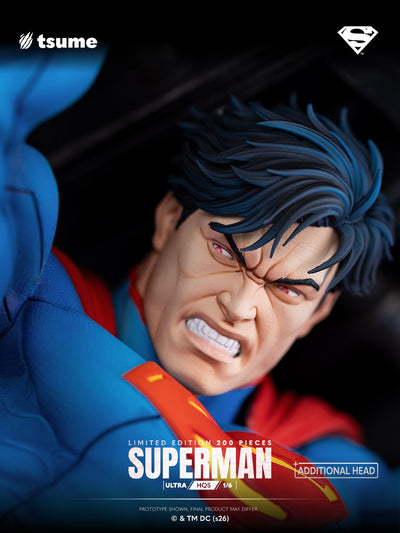 Superman Ultra HQS 1/6 Scale Statue