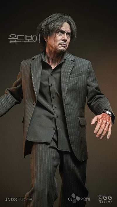 Dae-su Oh (OLDBOY) 1/3 Scale Statue
