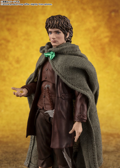 LOTR: The Fellowship of the Ring - Frodo Baggins & Gollum S.H. Figuarts Figure