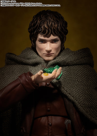 LOTR: The Fellowship of the Ring - Frodo Baggins & Gollum S.H. Figuarts Figure