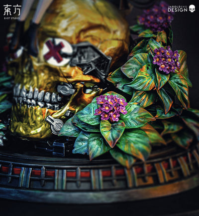 Merry Xmas (by Jarold Sng) - Gold - 50cm Statue