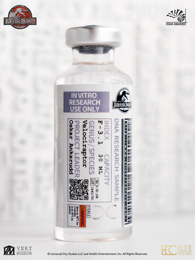 Jurassic Park III - White Queen Egg Hatching Prop Replica