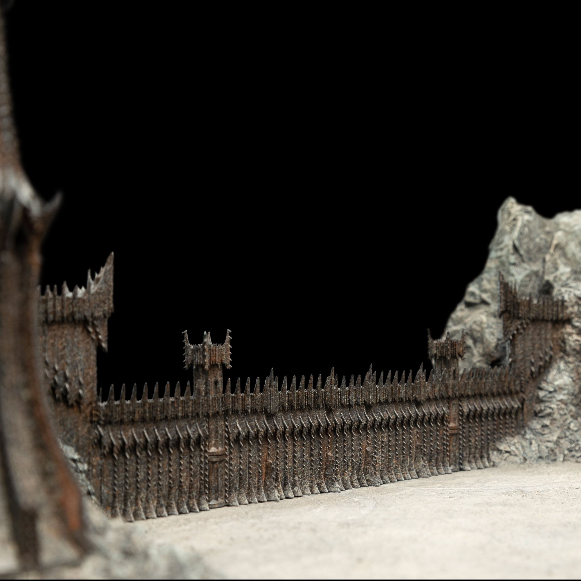 El Señor de los Anillos Estatua The Black Gate of Mordor 15 El Señor de los Anillos Estatua The Black Gate of Mordor 15