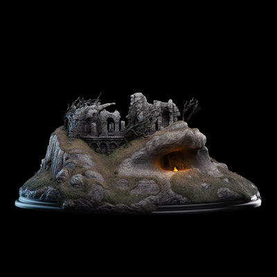 LOTR - Weathertop Ltd. Ed. Miniature Environment Statue