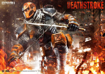 Deathstroke (Regular) 1/3 Scale Statue
