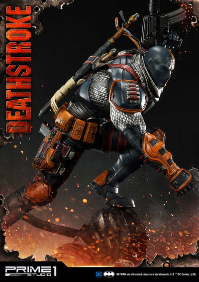 Deathstroke (Exclusive) 1/3 Scale Statue