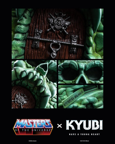 Masters of the Universe - Castle Grayskull Charging Statue