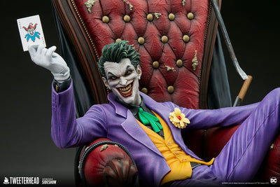 The Joker (Regular Version) 1/6 Scale Maquette Statue