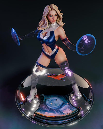 Sue Storm (Transluscent) 1/4 Scale Statue by Cincronize Labs