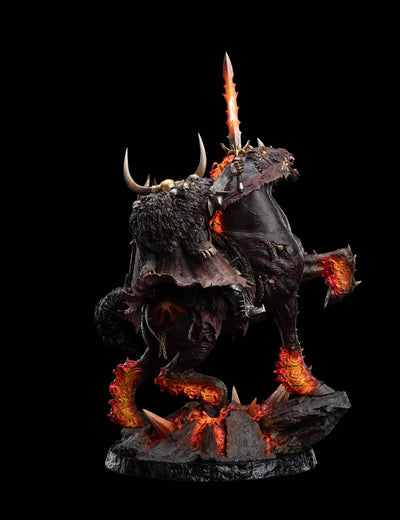 Total War: Warhammer - Archaon the Everchosen 1/10 Scale Statue