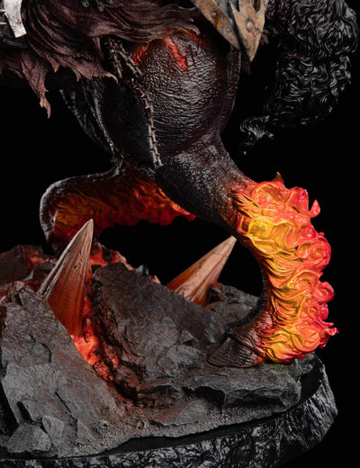 Total War: Warhammer - Archaon the Everchosen 1/10 Scale Statue
