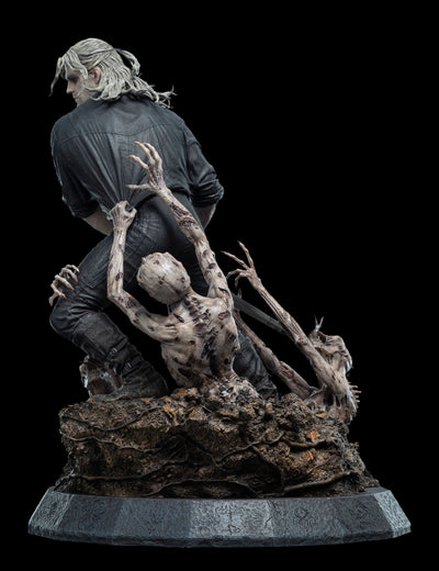 The Witcher - Geralt (Henry Cavill) Statue