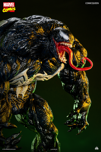 Spider-Man vs. Venom (Premium) Comicqueen 1/4 Scale Statue