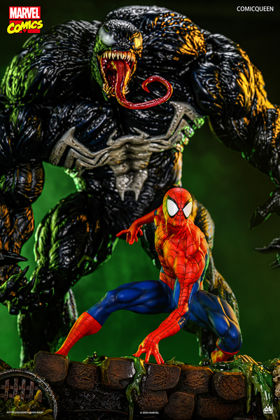Spider-Man vs. Venom (Premium) Comicqueen 1/4 Scale Statue