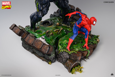 Spider-Man vs. Venom (Regular) Comicqueen 1/4 Scale Statue
