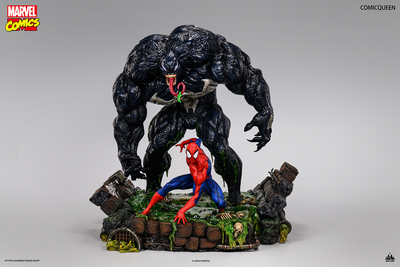 Spider-Man vs. Venom (Regular) Comicqueen 1/4 Scale Statue