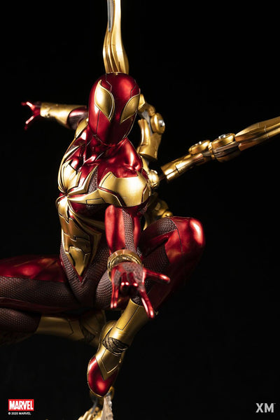 Iron Spider-Man 1/4 Scale Statue Marvel
