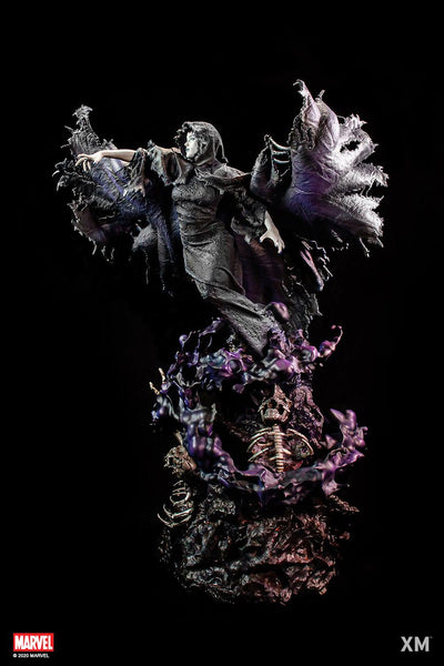 Lady Death 1/4 Scale Statue