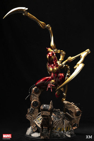 Iron Spider-Man 1/4 Scale Statue Marvel