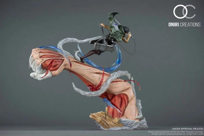 Levi Ackerman VS Female Titan Diorama Statue